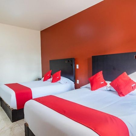 Oyo Hotel Emperadores Inn, Atlixco Dış mekan fotoğraf