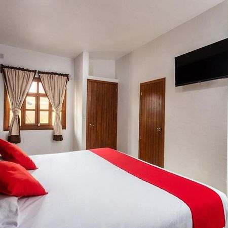 Oyo Hotel Emperadores Inn, Atlixco Dış mekan fotoğraf