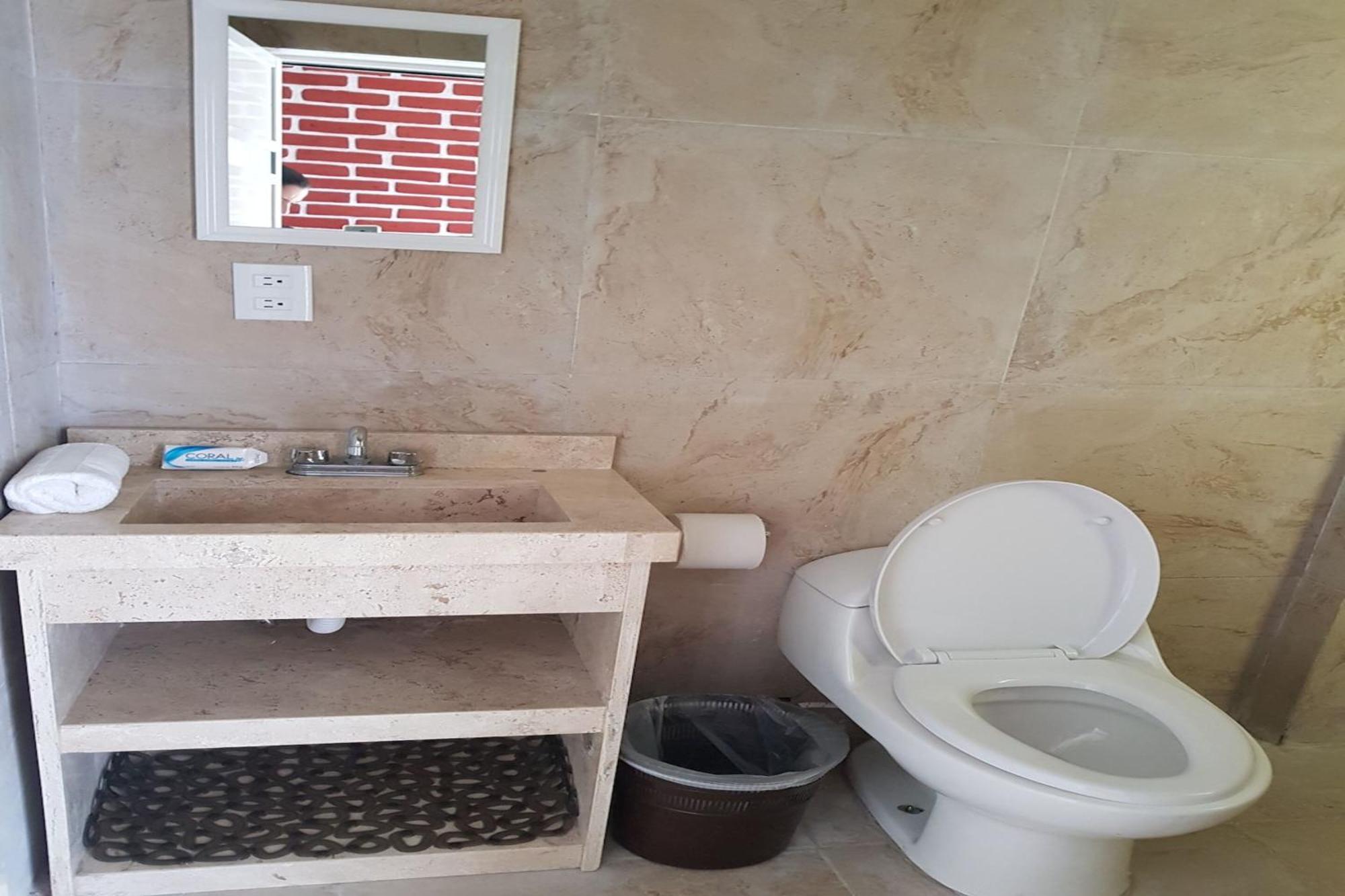 Oyo Hotel Emperadores Inn, Atlixco Dış mekan fotoğraf
