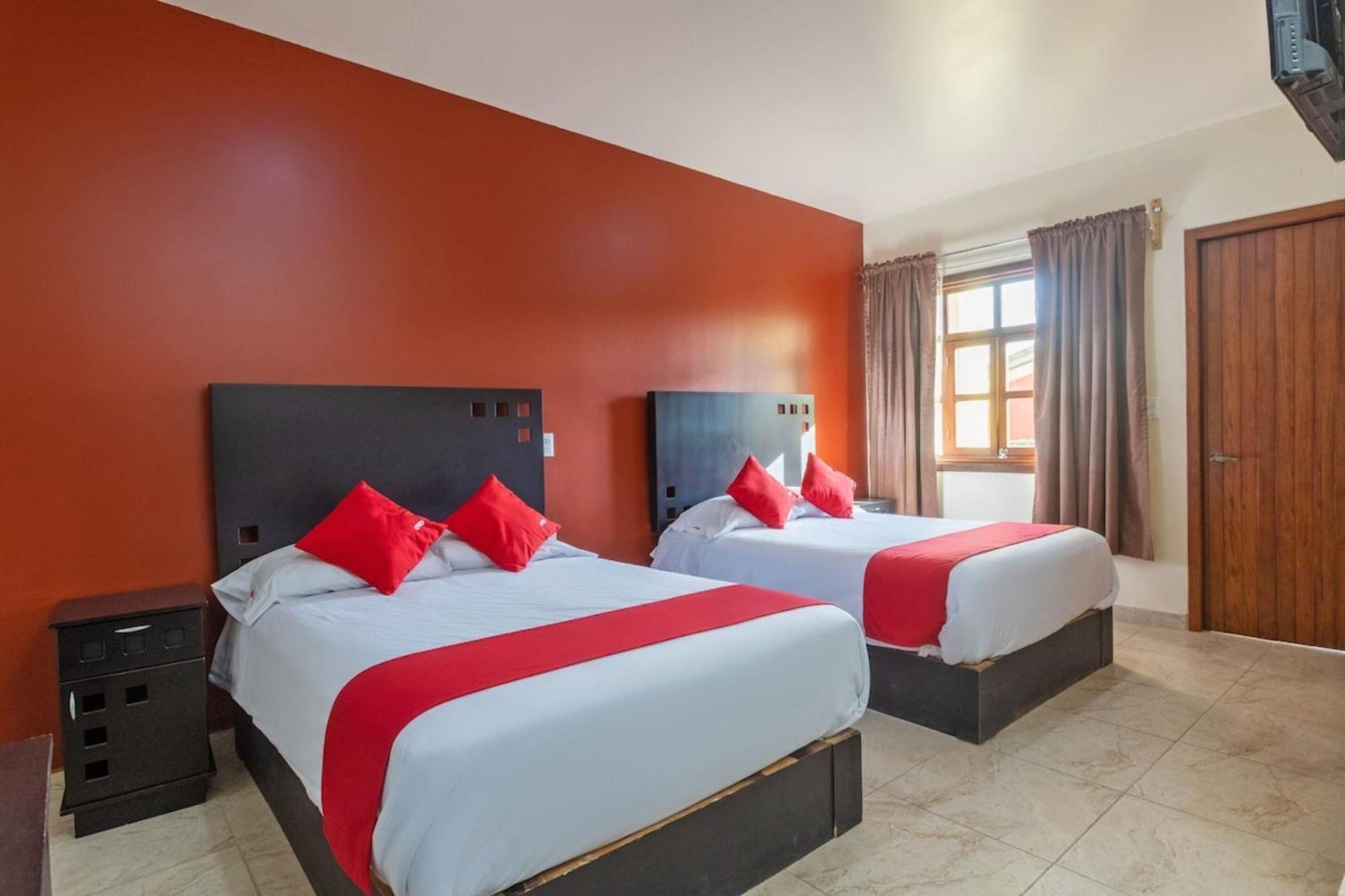 Oyo Hotel Emperadores Inn, Atlixco Dış mekan fotoğraf