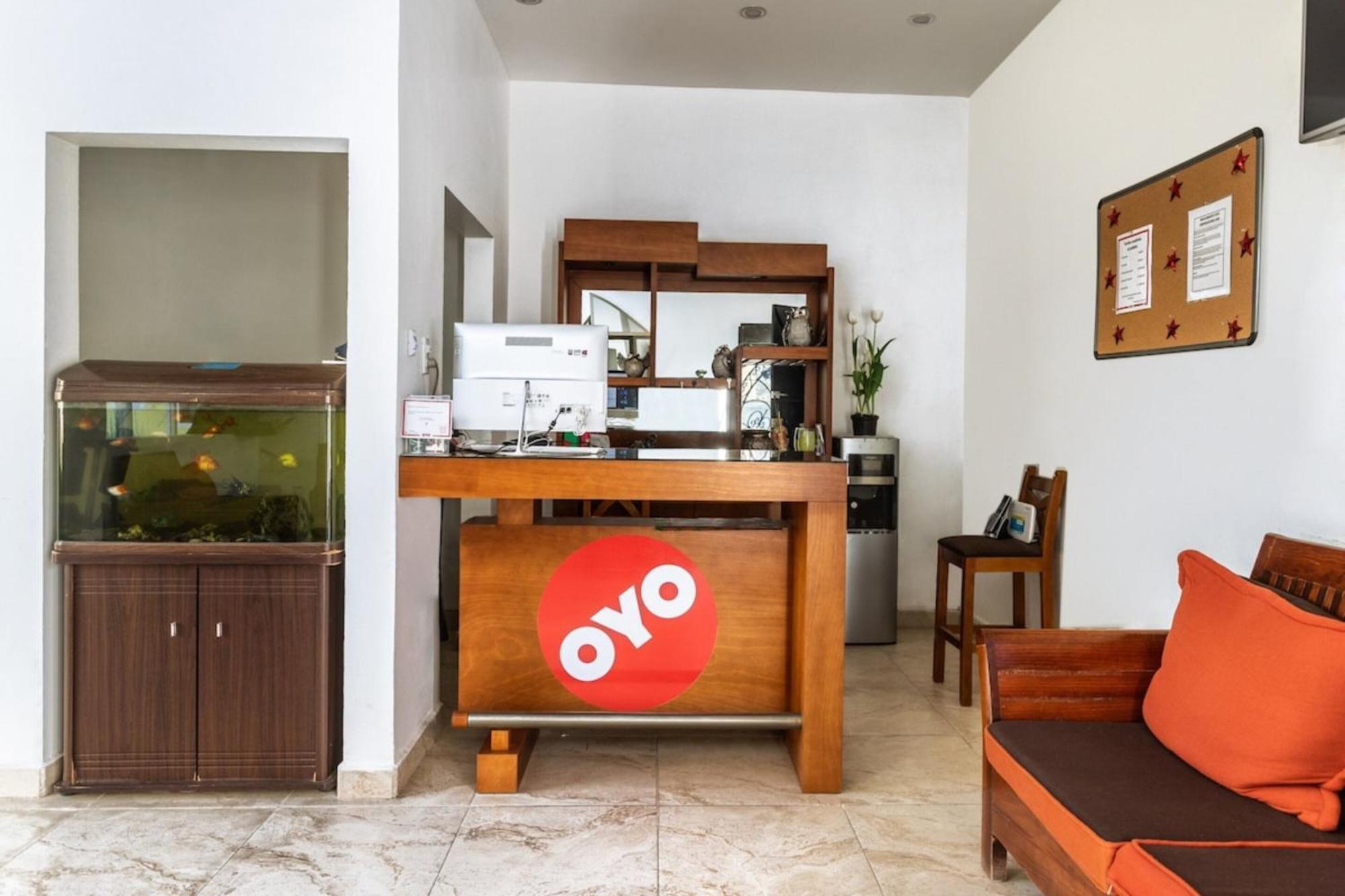 Oyo Hotel Emperadores Inn, Atlixco Dış mekan fotoğraf